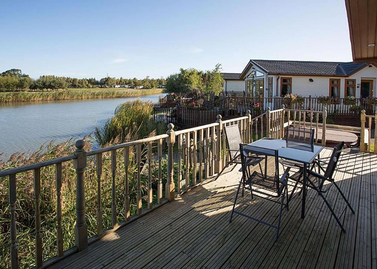 Tydd St Giles Resort 维斯贝希 外观 照片